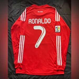Ronaldo #7 Longsleeve Retro Real Madrid 2011 Third Jersey Soccer Cristiano Red